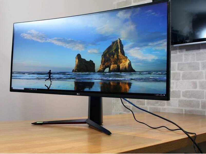 144Hz Monitor | Apzomedia