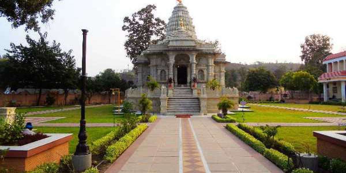 Aurangabad to Jalgaon Cab