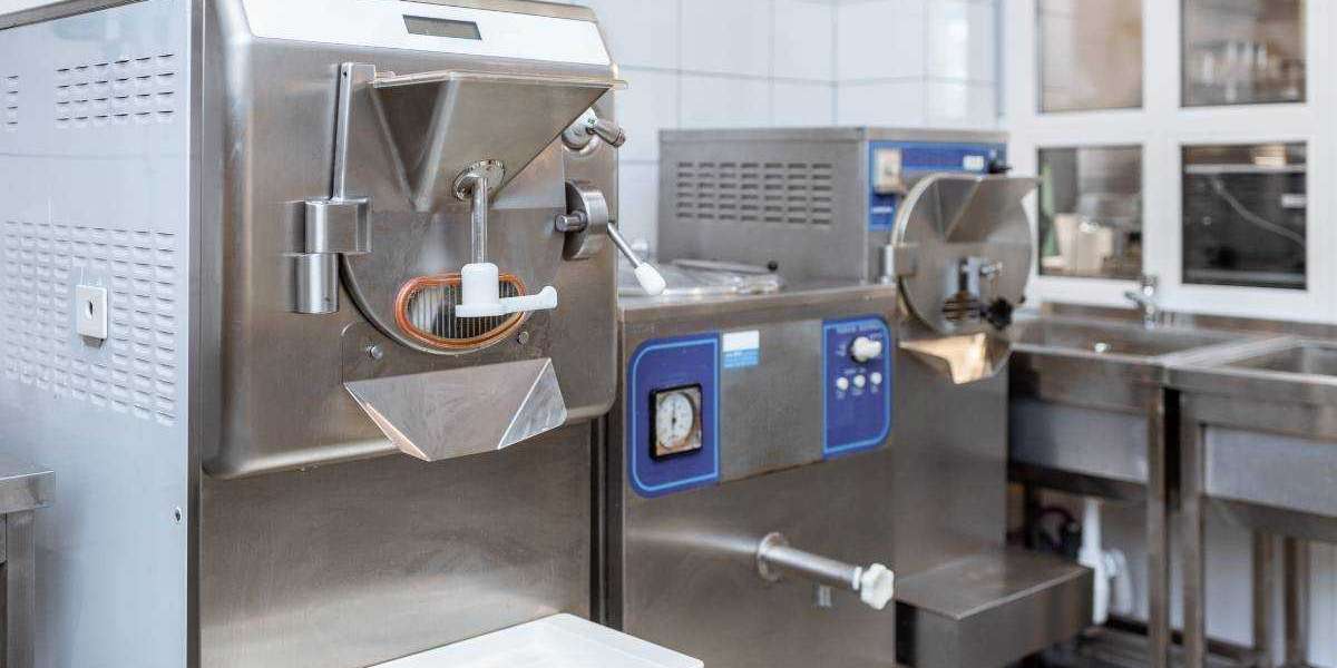 Keep the Drinks Cold: The Business Case for Reliable Ice Machine Repair