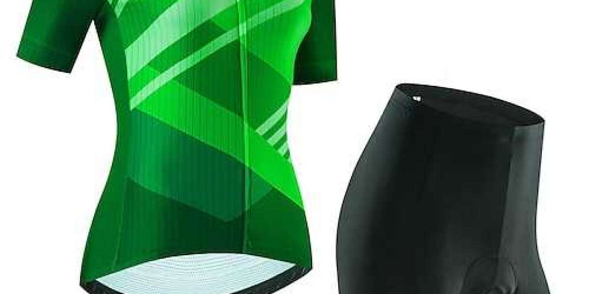Limited Edition Cycling Jerseys: Collectors’ Favorites