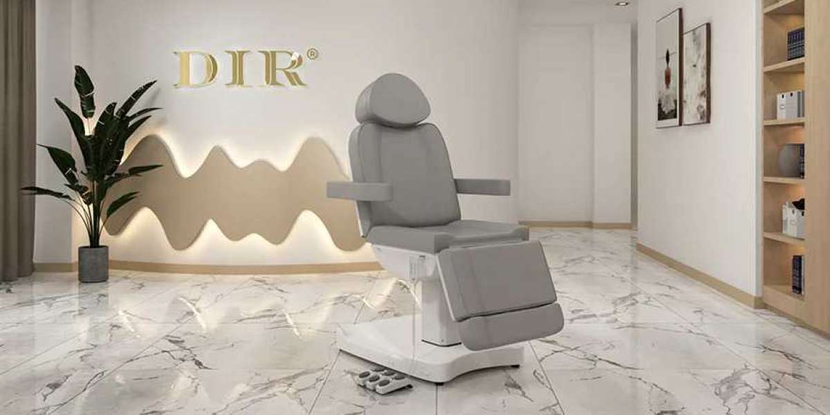 Must-Have Salon Furniture for a Stylish and Comfortable Space
