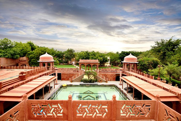 Best Resort in Jaipur for Traditional Rajasthani Hospitality – Jaipur Resort