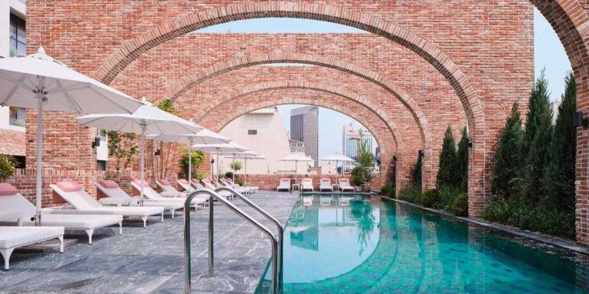 Pool Salon Etiquette in Gangnam: Do’s and Don’ts
