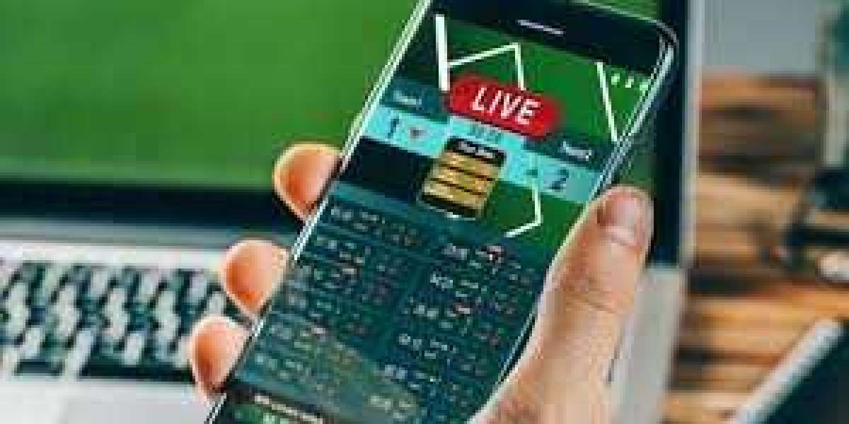 Understanding the Risks of Online Gambling