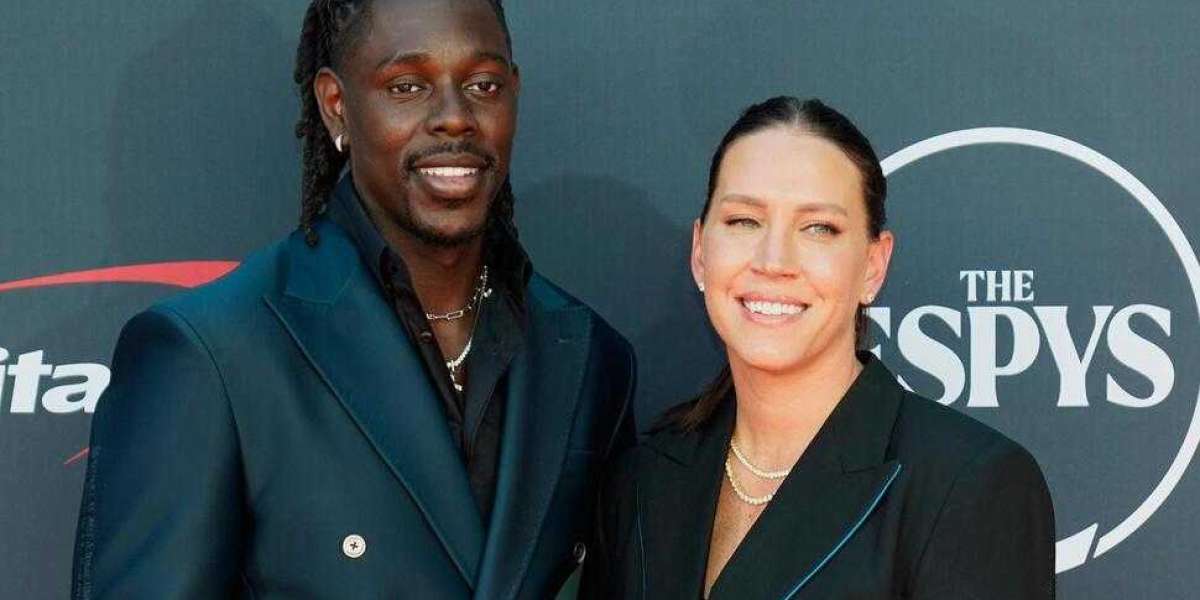 셀틱스의 주니어 홀리데이, NBA 스포츠맨십 어워드 수상