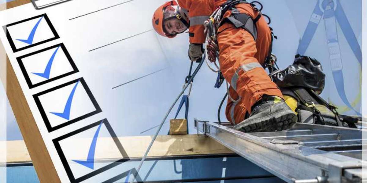 Common Misuse of Carabiners in Safety Equipment