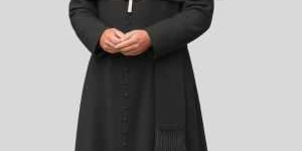 Is Modern Cassock Priest Wear Made for Dignity and Ministry?